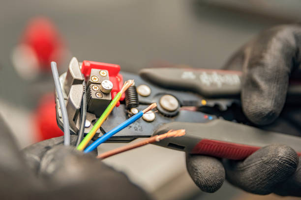 Best Electrician Near Me  in Winchester, IL